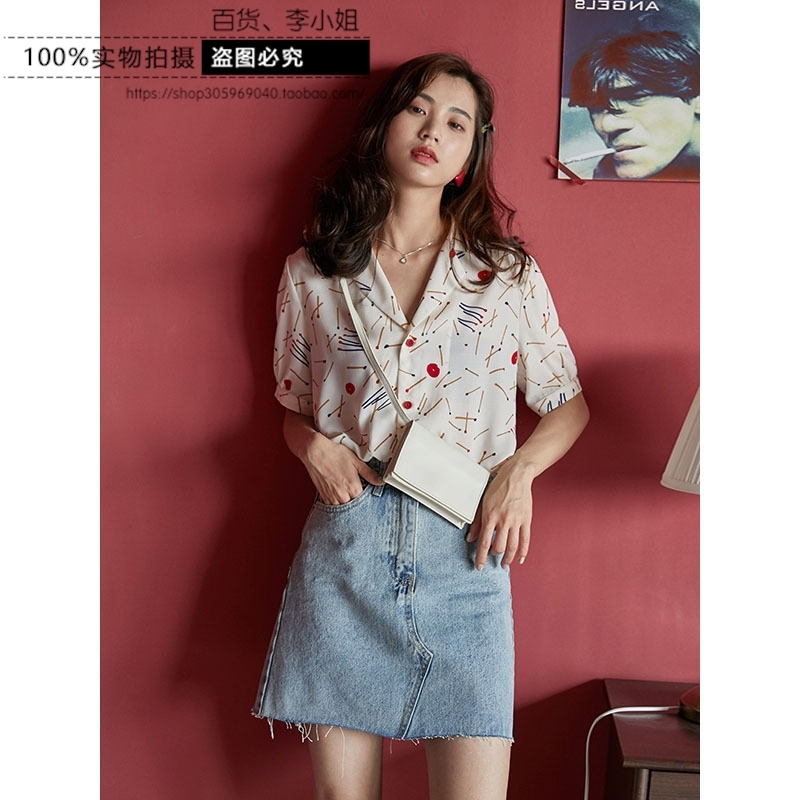 2019新款夏设计感小众衬衣上衣港味风短袖复古雪纺衬衫女宽松韩版在类目 女装/女士精品, 衬衫中 - 来自Buy2taobao.com提供专业的淘宝代购服务