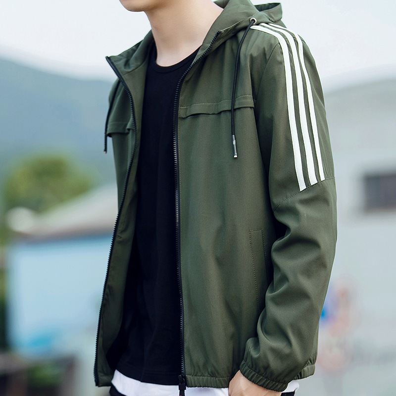 工装夹克男春秋韩版修身帅气运动外套男装情侣夏季休闲薄款防晒服在类目 男装, 夹克中 - 来自Buy2taobao.com提供专业的淘宝代购服务