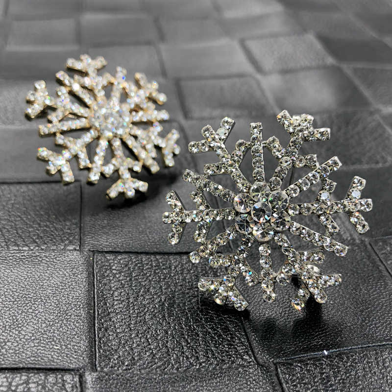the republic of korea Simplicity Snowflake Brooch Versatile coat overcoat fashion Pin buckle Cardigan Shawl buckle Scarf buckle Accessoriesin the Accessories/Fashion Jewelry, Brooch category - from Buy2taobao.com to provide professional Taobao agent buy service