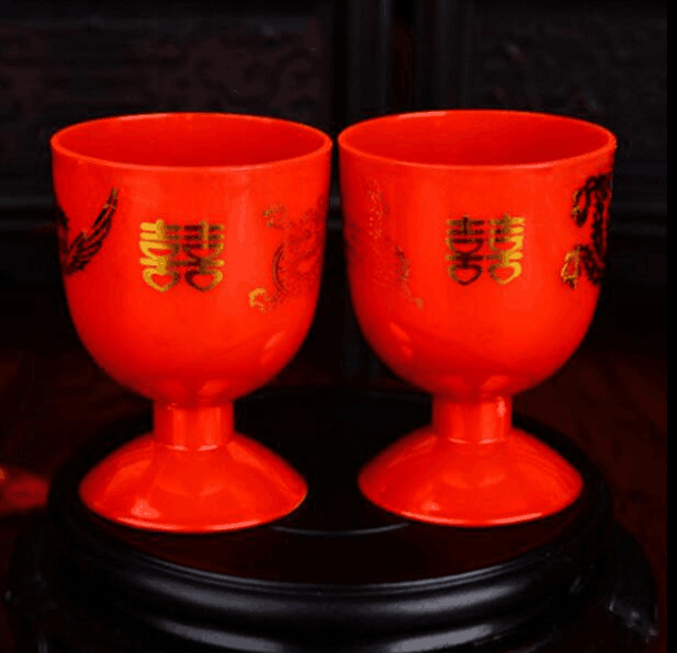 婚庆陶瓷酒杯结婚红酒杯双喜小号新人敬酒交杯酒红酒盅酒道具对杯|msdalam kategori pinggan mangkuk, Flagon/Wineglass/Wine, Wine Racks - dari Buy2taobao.com untuk memberikan perkhidmatan ejen Taobao profesional membeli