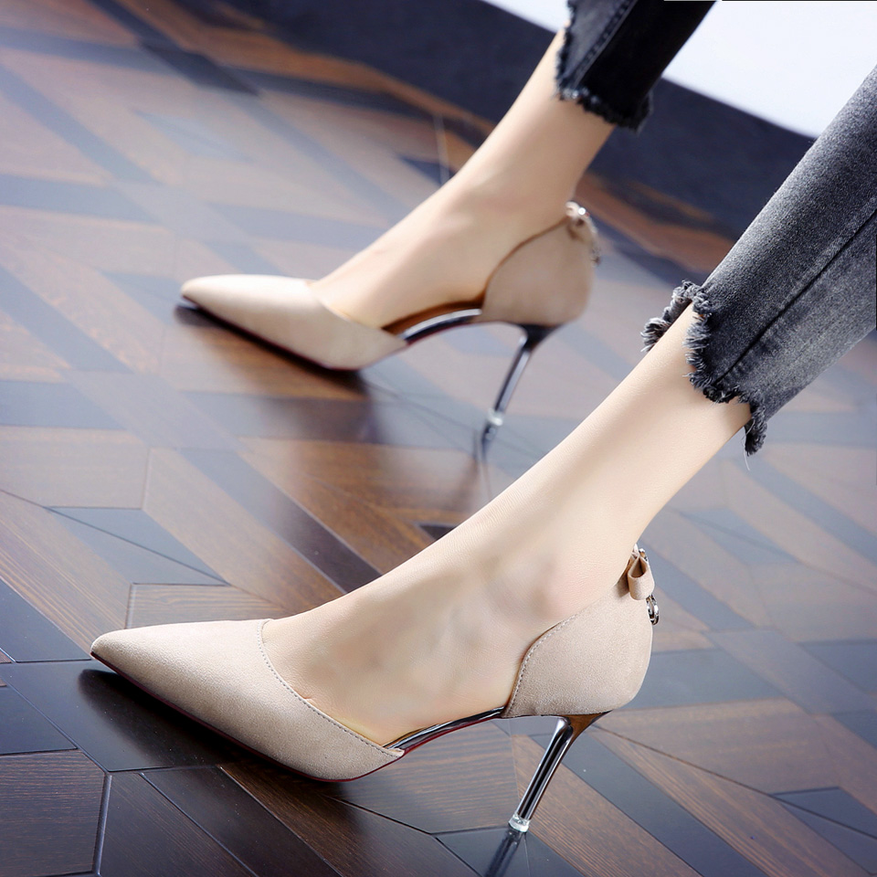 GЕNIKEOL通勤浅色小香风蝴蝶结水钻中空高跟鞋2019春夏新款透气在类目 户外/登山/野营/旅行用品, 户外鞋袜, 其他户外鞋中 - 来自Buy2taobao.com提供专业的淘宝代购服务