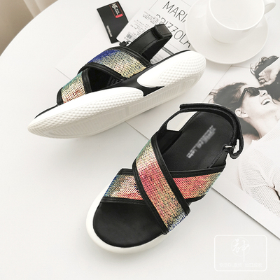 EEDVP179国内墒场货~好神奇~会变色的亮片凉鞋 女休闲运动沙滩鞋