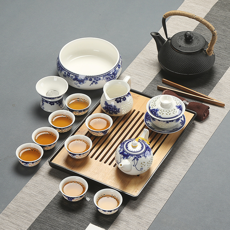 功夫茶具套装陶瓷青花瓷家用办公工夫茶杯盖碗茶壶茶洗茶盘整套在类目 餐饮具, 茶具, 功夫茶具中 - 来自Buy2taobao.com提供专业的淘宝代购服务
