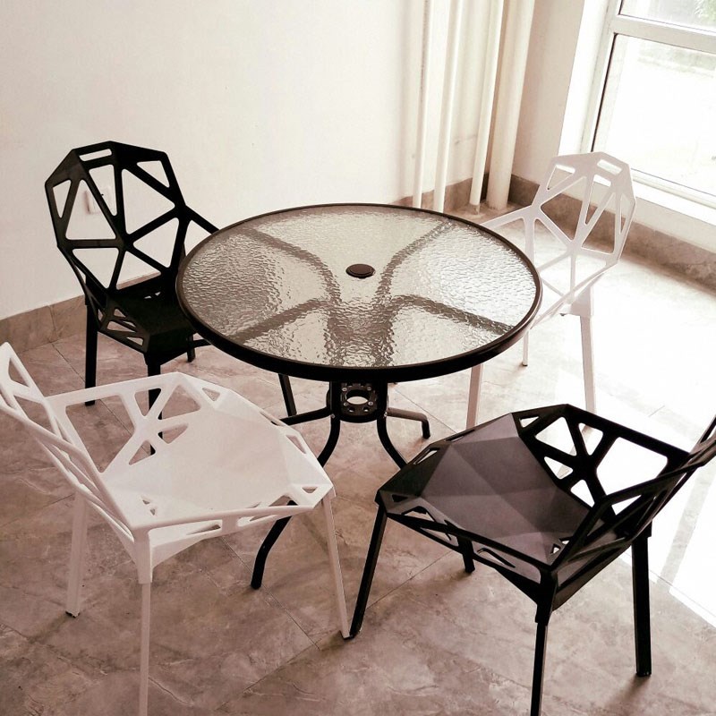 Glass Roundtable Negotiating tables and chairs combination outdoors Small table modern Simplicity Wrought iron tables leisure time Coffee Tablesin the Residential furniture , Tables , Dining table category - from Buy2taobao.com to provide professional Taobao agent buy service