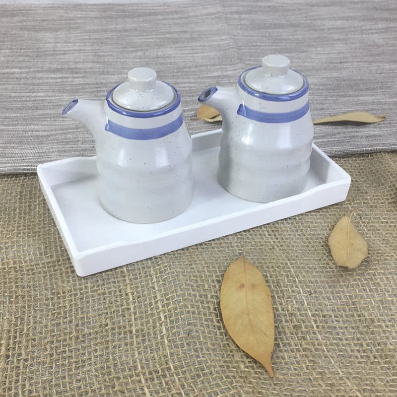 陶瓷醋壺日式醬油瓶帶蓋防塵創意尖嘴油罐家用防漏調料壺廚房用品在類目 餐飲具, 餐具, 瓶/罐中 - 來自Buy2taobao.com提供專業的淘寶代購服務