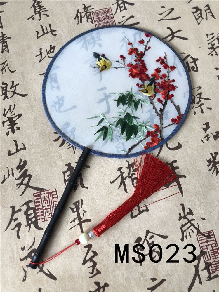 Suzhou embroidery Suzhou embroidery Hand Fan Double-sided embroidery Hand fanning Silk Material Gifts to sharein the Arts and crafts , Folk arts and crafts Features , Embroidery category - from Buy2taobao.com to provide professional Taobao agent buy service