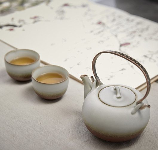 乾唐轩活瓷杯陶器茶具福心提梁壶油脂釉经典茶具泡茶杯套装在类目 餐饮具, 茶具, 功夫茶具中 - 来自Buy2taobao.com提供专业的淘宝代购服务