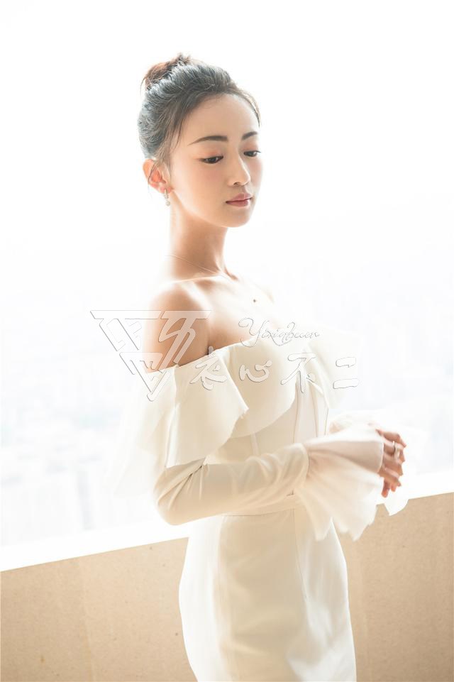 魏櫻珞吳謹言同款荷葉邊露肩長袖白唯美浪漫清純小禮服連衣裙定制在類目 女裝/女士精品, 婚紗/旗袍/禮服, 禮服/晚裝中 - 來自Buy2taobao.com提供專業的淘寶代購服務