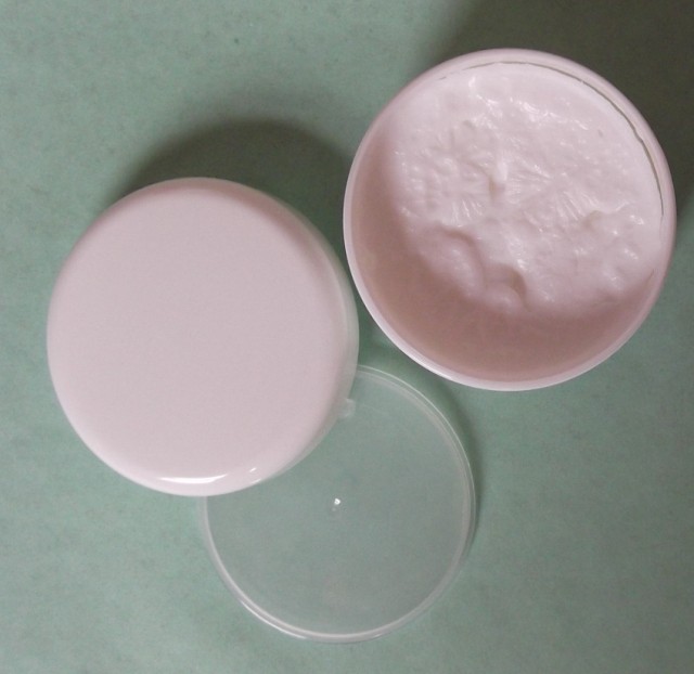 基础油 乳木果油~ 50g在类目 美容护肤/美体/精油, 精油芳疗, 基底精油中 - 来自Buy2taobao.com提供专业的淘宝代购服务