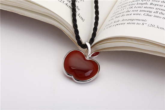Dragon Boat Festival Gift Peony margin Chinese red agate 925 Sterling Silver Beautiful Ping fruit Necklacein the Accessories/Fashion Jewelry, Necklace category - from Buy2taobao.com to provide professional Taobao agent buy service