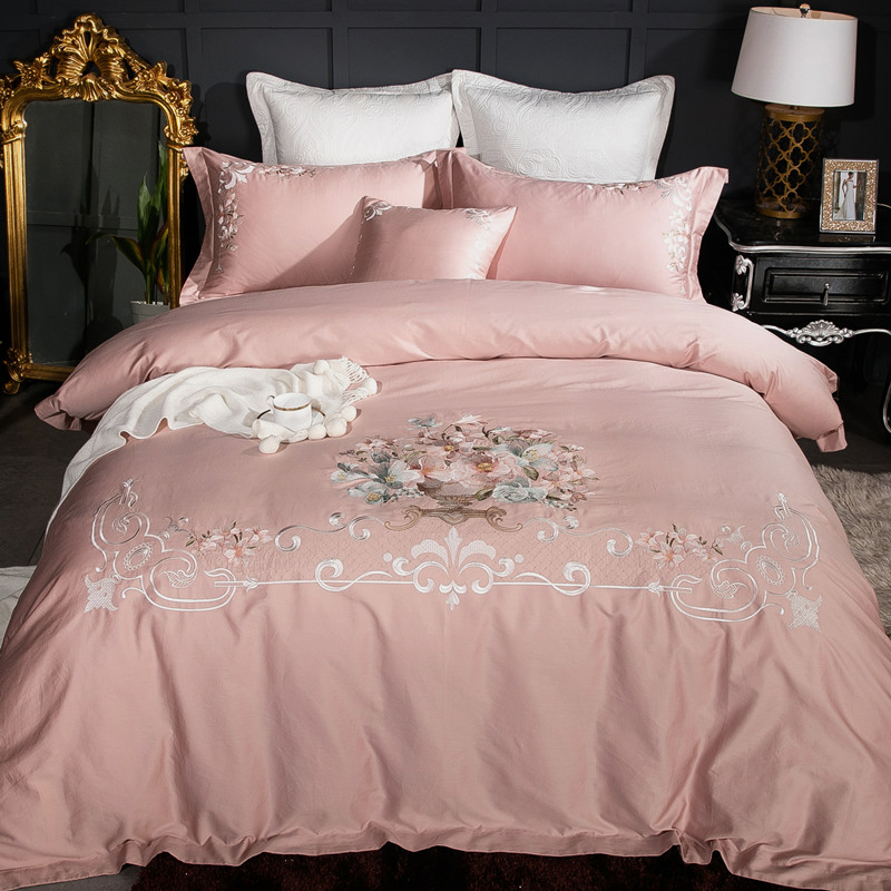 The bed Supplies Cotton Four piece suit pure cotton Six piece set Pink Embroidery Quilt cover sheet 1.8m Wedding Beddingin the Bedclothes , Bedding Sets/Family of four/Multiple sets of category - from Buy2taobao.com to provide professional Taobao agent buy service
