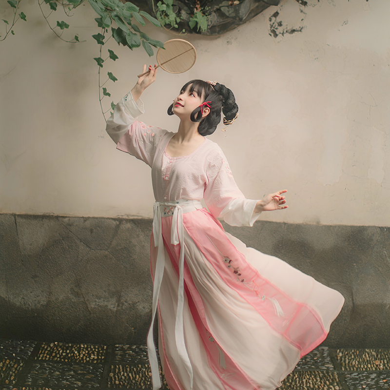 【花半文化】团购预售 春夏装袒领套-子佩|msdalam kategori adat peribadi/Design Services/DIY, beg pakaian adat, Pakaian adat, Han Cina pakaian adat - dari Buy2taobao.com untuk memberikan perkhidmatan ejen Taobao profesional membeli