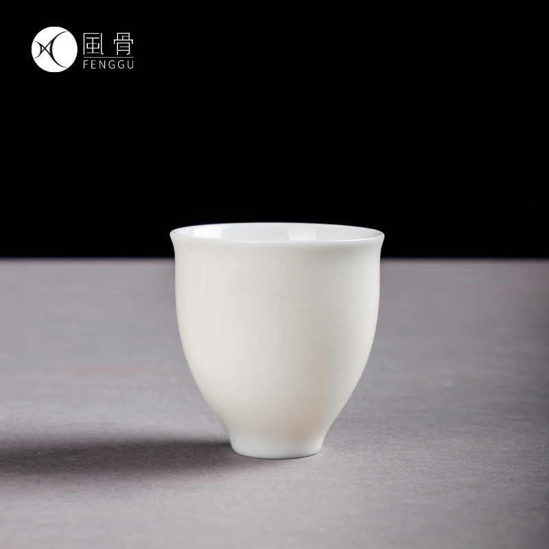 羊脂玉白瓷主人品茗杯陶瓷家用客人茶杯功夫茶具配件主人单杯包邮在类目 餐饮具, 茶具, 闻香杯中 - 来自Buy2taobao.com提供专业的淘宝代购服务