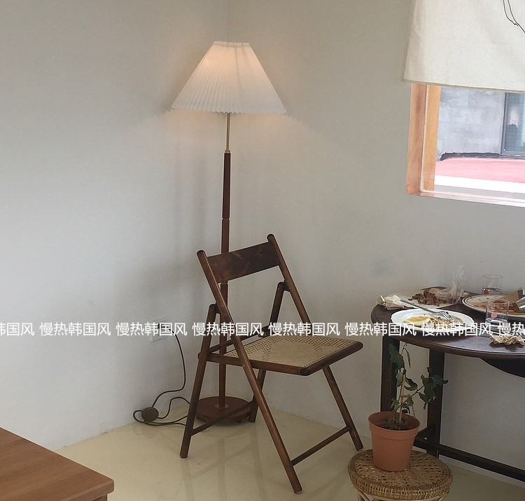 韩国复古折叠藤编椅子 北欧在类目 住宅家具, 坐具类, 椅类, 其它椅子中 - 来自Buy2taobao.com提供专业的淘宝代购服务