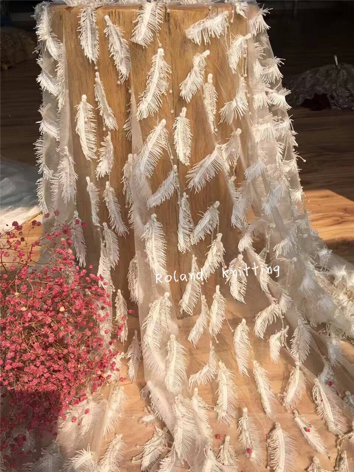 包邮重工3d立体花羽毛浮动网纱刺绣手工串珠珍珠流苏布料服装面料在类目 居家布艺, 布料/面料/手工diy布料面料中 - 来自Buy2taobao.com提供专业的淘宝代购服务