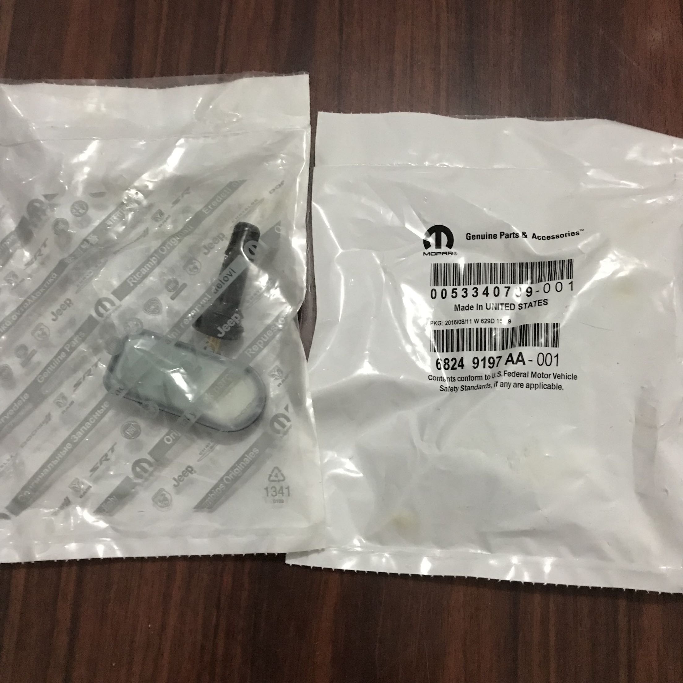 吉普自由光輪胎氣壓監測器自由光胎壓傳感器純正特價配件在類目 辦公設備/耗材/相關服務, 打印機配件, 傳感器中 - 來自Buy2taobao.com提供專業的淘寶代購服務