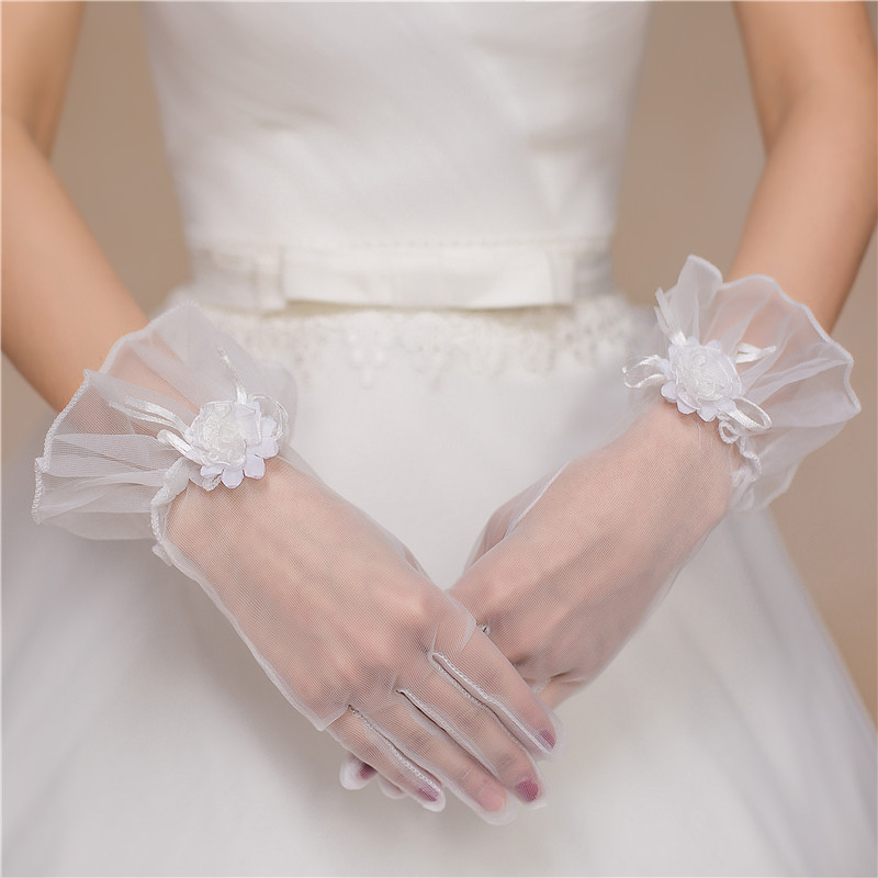 冬季夏季婚纱纱网手套韩版影楼简约女薄款加长多款配件缎面手套在类目 服饰配件/皮带/帽子/围巾, 婚纱礼服配件, 婚纱手套中 - 来自Buy2taobao.com提供专业的淘宝代购服务