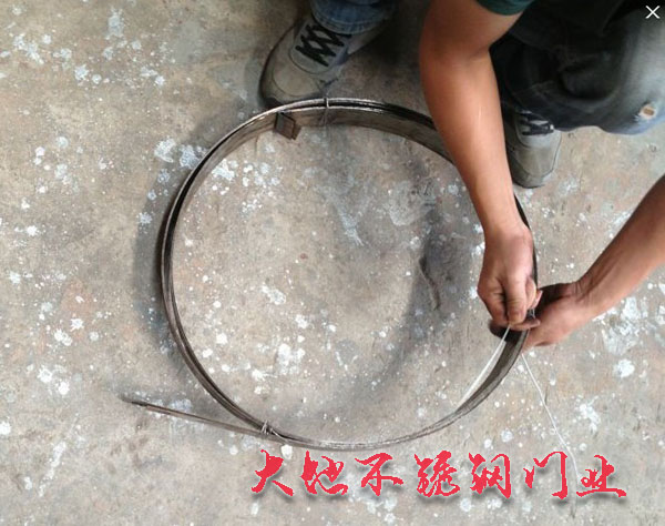 Manual Rolling gate Spring Shrapnel Rolling shutter door Spring strip Steel bars steel strip 38/50MM Spring stripin the Whole house custom , Door , Door Accessories , Layering category - from Buy2taobao.com to provide professional Taobao agent buy service