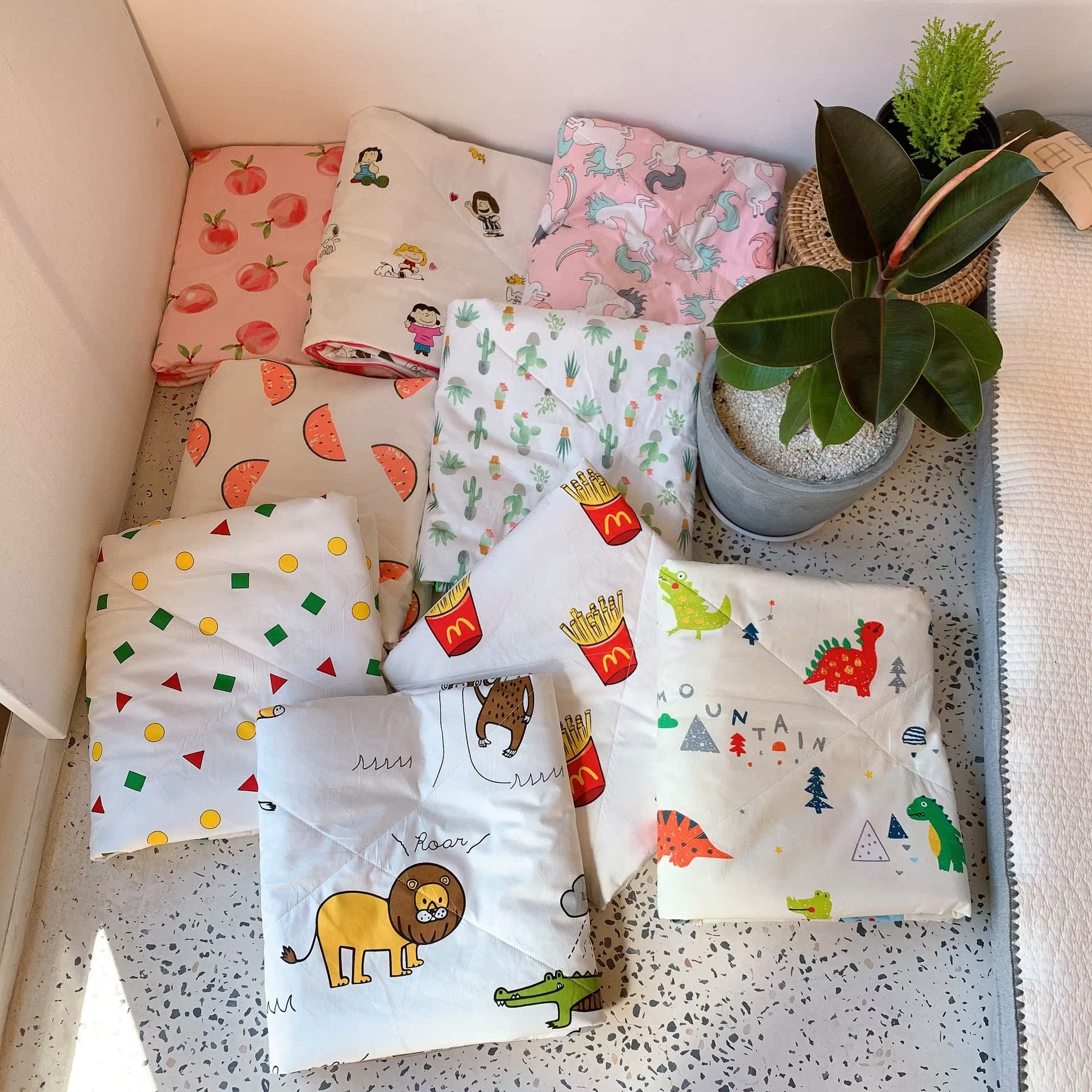 Explosive money lovely quilt pure cotton Children The baby was Cool in summer summer quilt Cotton quilt The quilt corein the Pet/Pet food and supplies , Pet apparel and accessories , Pet clothing/Raincoat category - from Buy2taobao.com to provide professional Taobao agent buy service