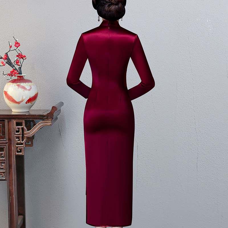立体绣花妈妈装婚宴长款旗袍喜婆婆婚礼旗袍裙礼服改良长袖春季在类目 女装/女士精品, 婚纱/旗袍/礼服, 旗袍中 - 来自Buy2taobao.com提供专业的淘宝代购服务