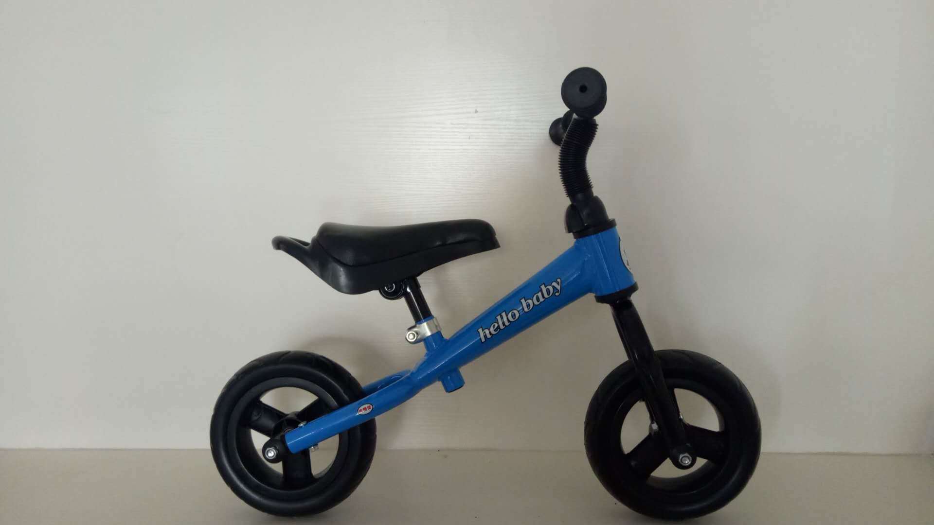 Children have no feet 1-2-3-4-5-6-8 baby Bicycle Pedal The little boy children Bicycle balancein the Toy/Childs/Puzzle/Building block/Model , Childs/Children skating , Riding Driving/Glide walker category - from Buy2taobao.com to provide professional Taobao agent buy service