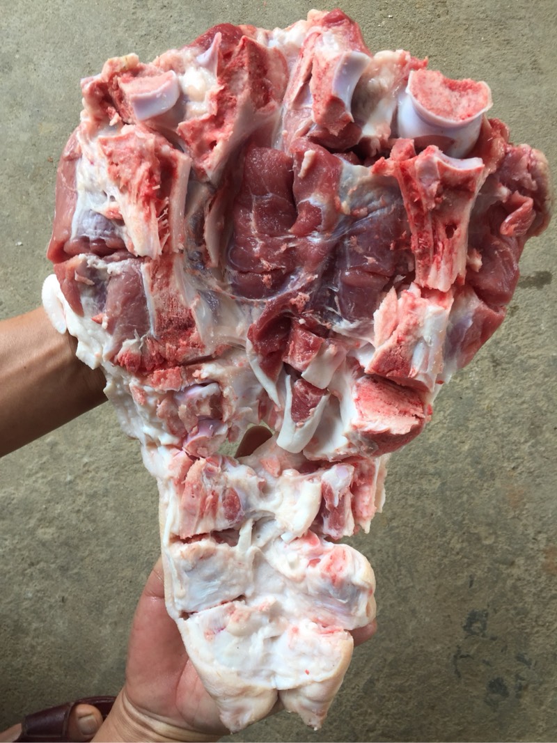 散養土豬手前腳豬後腿土豬家豬促銷新鮮生肉坐月炖湯美容送禮在類目 水產肉類/新鮮蔬果/熟食, 生肉/肉製品, 豬肉類, 其它中 - 來自Buy2taobao.com提供專業的淘寶代購服務