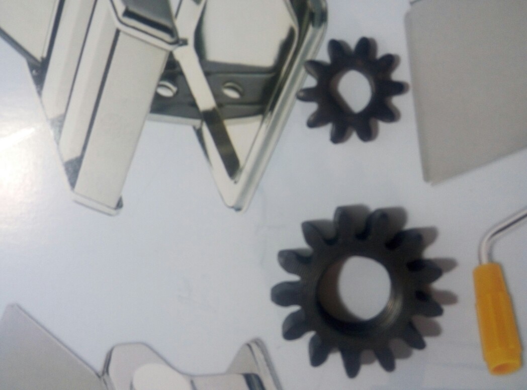 Wife Noodle machine Face gear Hand pressing machine Genuine Parts wear-resisting Rigidity singlein the Kitchen/Cooking utensils , Kitchen Gadgets/Kitchen storage , Pasta machine/Pressing machine category - from Buy2taobao.com to provide professional Taobao agent buy service