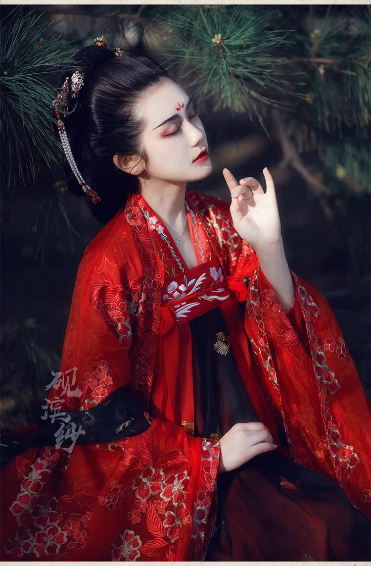 【砚滨纱】九米摆十二破齐胸襦裙汉服民族服装--罗浮(三团尾款)在类目 女装/女士精品, 唐装/民族服装/舞台服装, 民族服装/舞台装中 - 来自Buy2taobao.com提供专业的淘宝代购服务