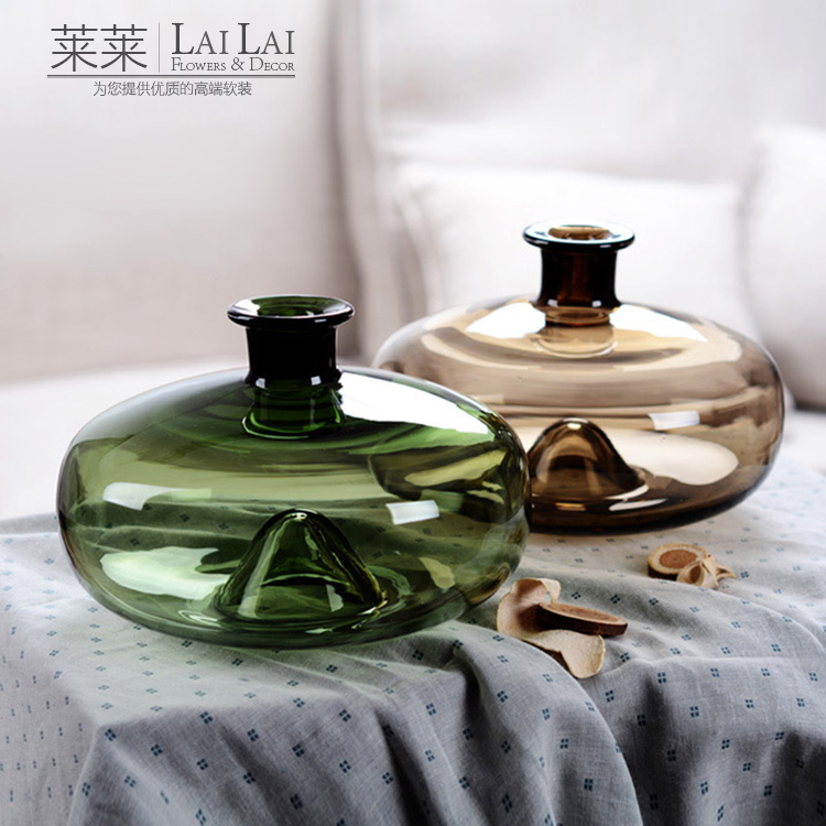 美式乡村彩色玻璃花瓶摆件北欧简约现代客厅插花花器家居软装饰品在类目 家居饰品, 花瓶/花器/仿真花/仿真饰品, 花器/花瓶, 花瓶中 - 来自Buy2taobao.com提供专业的淘宝代购服务
