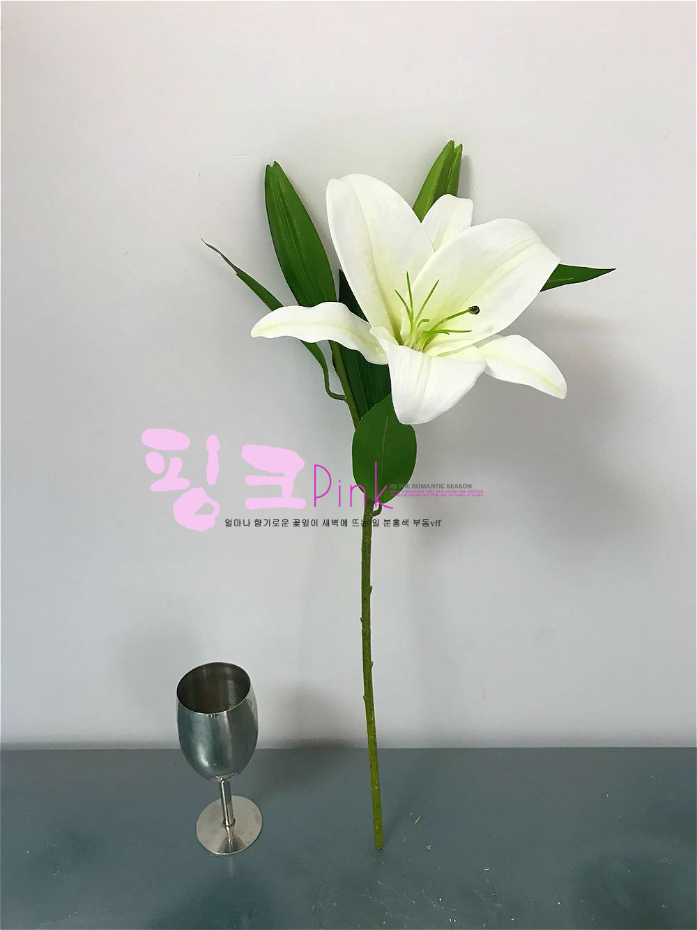 Home Furnishing decorate Open House club a living room Restaurant simulation Feel gobi Perfume Lilyin the Home accessories , Vase/Flower/Artificial flowers/Imitation jewelry , Artificial flowers/Artificial flower category - from Buy2taobao.com to provide professional Taobao agent buy service