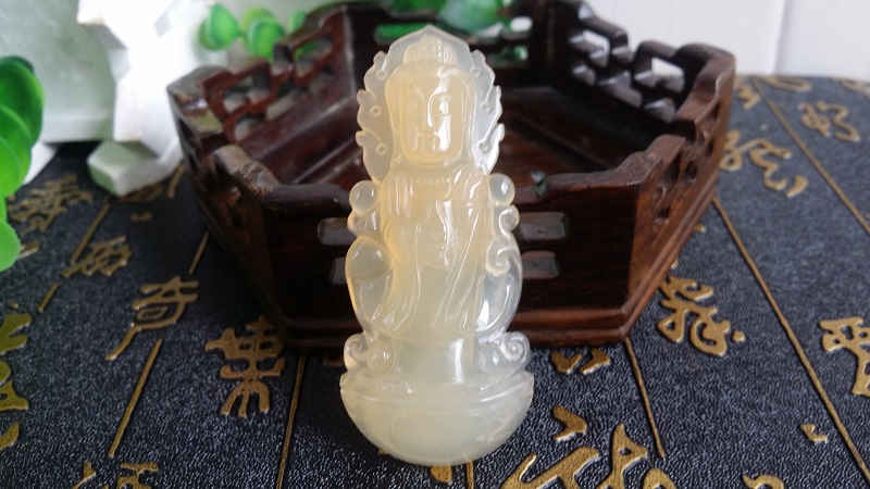 云南龙陵天然黄龙玉a货男款水草花原石观音鸡油黄挂件吊坠在类目 珠宝/钻石/翡翠/黄金, 其他天然玉石, 黄龙玉(新), 颈饰中 - 来自Buy2taobao.com提供专业的淘宝代购服务
