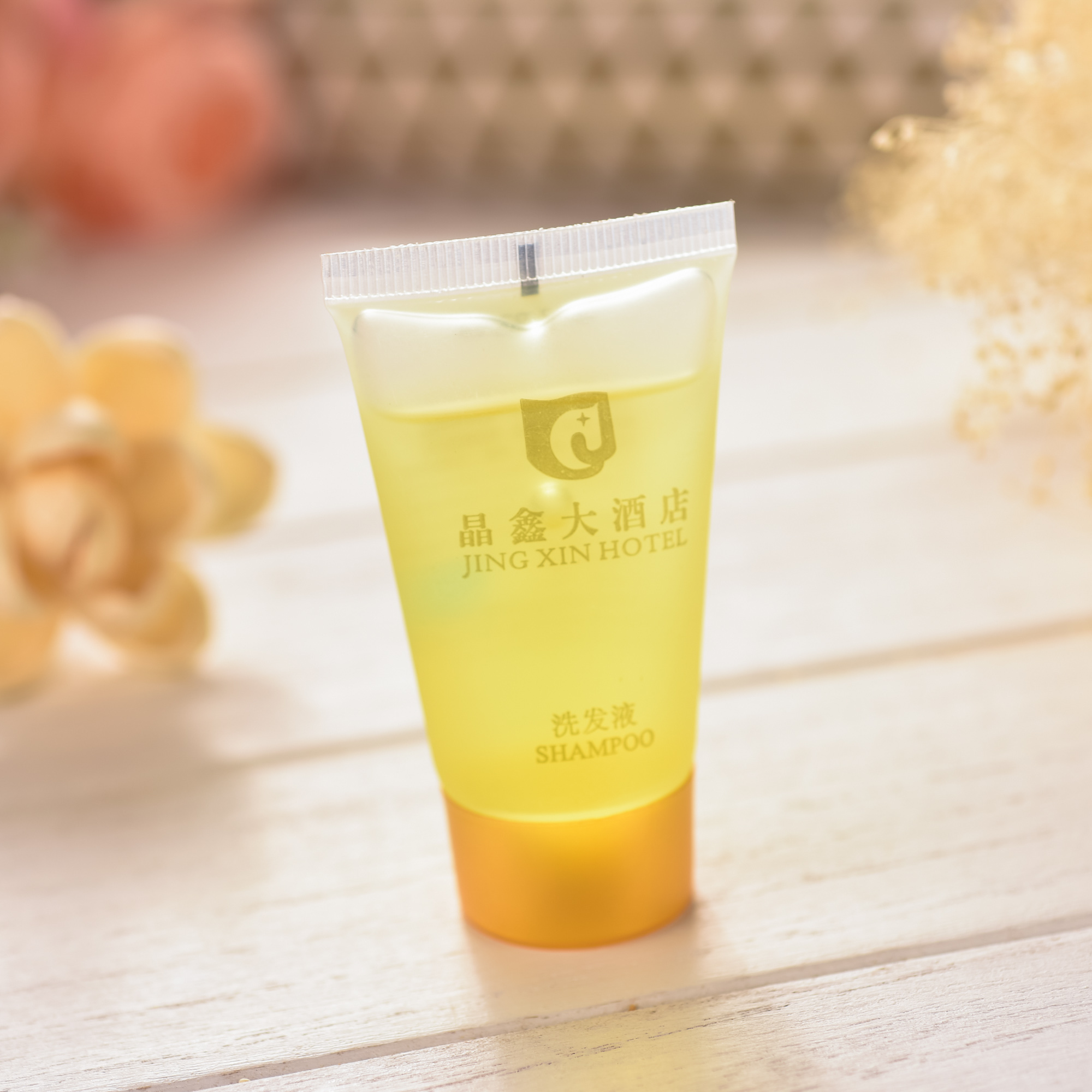 宾馆客房用品 酒店一次性磨砂软管30ML 洗发液 沐浴液 定制LOGO在类目 洗护清洁剂/卫生巾/纸/香薰, 洗发沐浴/个人清洁, 头发清洁/护理/造型, 洗发水中 - 来自Buy2taobao.com提供专业的淘宝代购服务