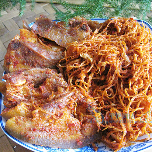云南萝卜丝鲊肉施甸萝卜干渣肉农家自制萝卜丝肉下饭菜500克在类目 零食/坚果/特产, 山核桃/坚果/炒货, 其它中 - 来自Buy2taobao.com提供专业的淘宝代购服务