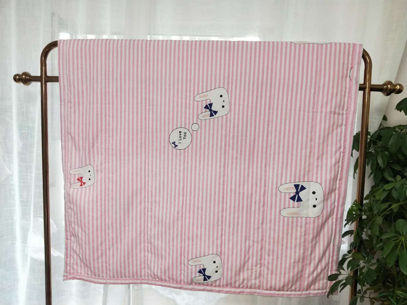 儿童超柔纯棉夏凉被(1.2米*1.4米)四个花型,可机洗|msdalam kategori seperai dan bantal, Peralatan tempat tidur kanak-kanak, Quilt - dari Buy2taobao.com untuk memberikan perkhidmatan ejen Taobao profesional membeli