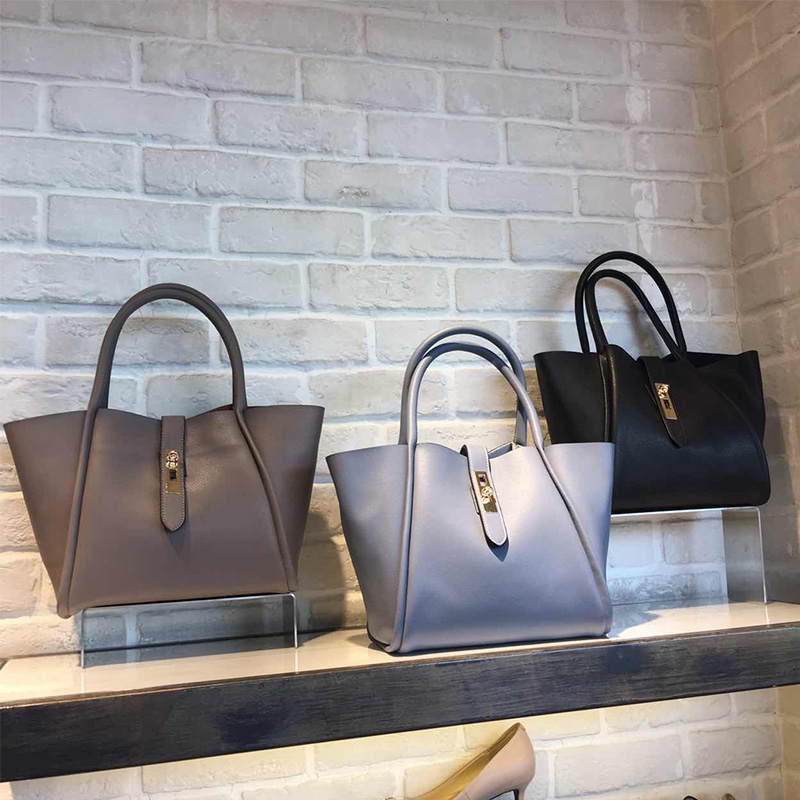 Philippines Singapore mainland brand pazzion cowhide lady Handbag Shoulder bag SF direct mailin the Leather/Lady bags/Men's bag, Ms. bags category - from Buy2taobao.com to provide professional Taobao agent buy service