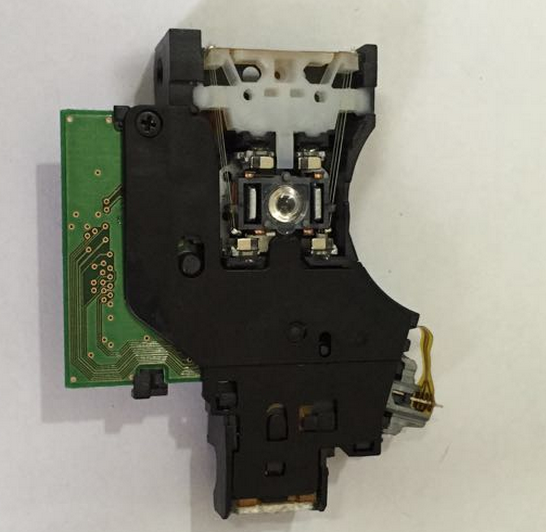 原装全新 PS4Slim激光头 PS4Pro激光头 kem-496aaa kes-496a 新款在类目 电玩/配件/游戏/攻略, PS主机专用配件, 其他专用配件中 - 来自Buy2taobao.com提供专业的淘宝代购服务