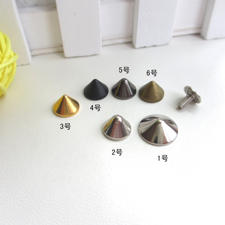 DIY纯铜尖头铆钉 名牌包装饰柳钉材料 DIY高档皮具铆钉 皮衣尖钉在类目 服饰配件/皮带/帽子/围巾, 鞋包/皮带配件, 包配件, 包挂件中 - 来自Buy2taobao.com提供专业的淘宝代购服务