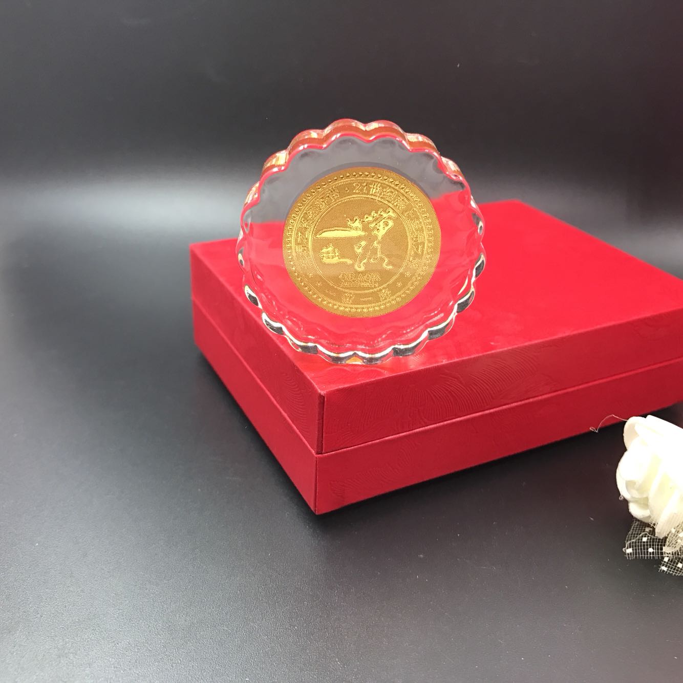 All the way Commemorative Gold Coin crystal Gold coin Life insurance Bank Anniversary commemorative coin Opener gift customizedin the Accessories/Fashion Jewelry, Decoration category - from Buy2taobao.com to provide professional Taobao agent buy service