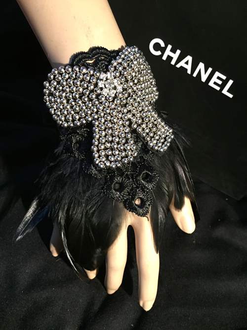 Handmade beaded Feather Lace A wrist Jewelry Bracelet T station Catwalk stage perform show glove blackin the Play mode/Anime/Periphery/cos/Board games , Meet/Magic Supplies , Gathering tools/Decoration , Apparel category - from Buy2taobao.com to provide professional Taobao agent buy service