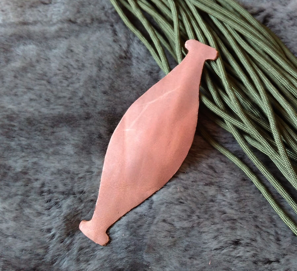 52bushcraft 头层牛皮 原始 复古 投石索 纯手工制作在类目 玩具/童车/益智/积木/模型, 户外运动/休闲/传统玩具, 飞盘/飞碟/竹蜻蜓类中 - 来自Buy2taobao.com提供专业的淘宝代购服务