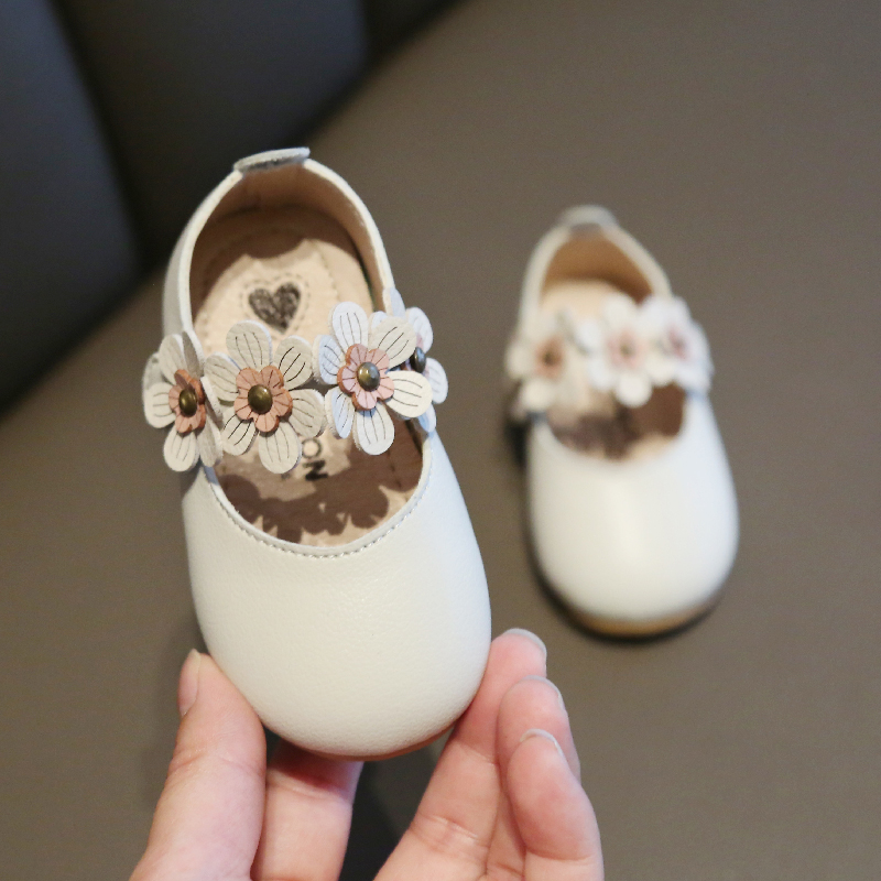 女宝宝公主鞋子婴幼儿学步鞋软底6-12个月2019春款1-3岁女童单鞋在类目 童鞋/婴儿鞋/亲子鞋, 学步鞋/婴儿步前鞋中 - 来自Buy2taobao.com提供专业的淘宝代购服务
