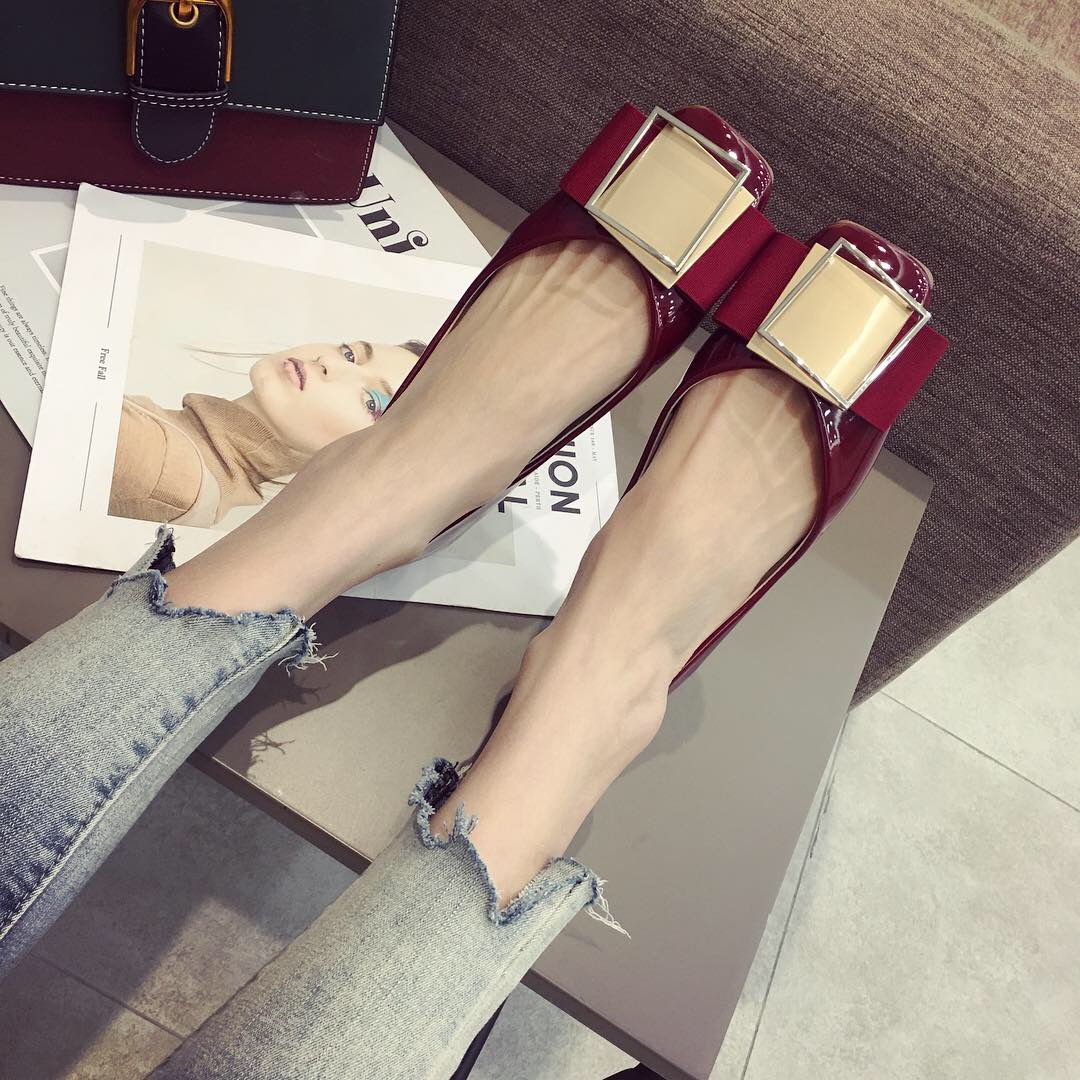 单鞋女2019春款新款方扣漆皮百搭浅口复古方头网红鞋仙女平底瓢鞋|msdalam kategori Kasut wanita, kasut rendah - dari Buy2taobao.com untuk memberikan perkhidmatan ejen Taobao profesional membeli