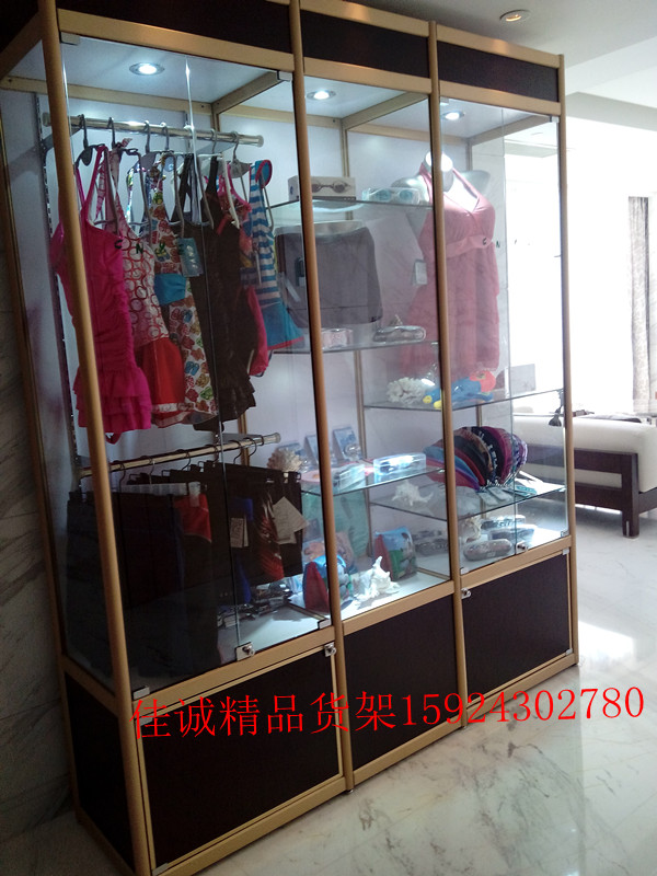 酒店展示柜 泳馆 泳衣展示柜 泳衣货架 游泳健身中心陈列柜在类目 商业/办公家具, 货架/展柜, 精品展柜/陈列柜中 - 来自Buy2taobao.com提供专业的淘宝代购服务