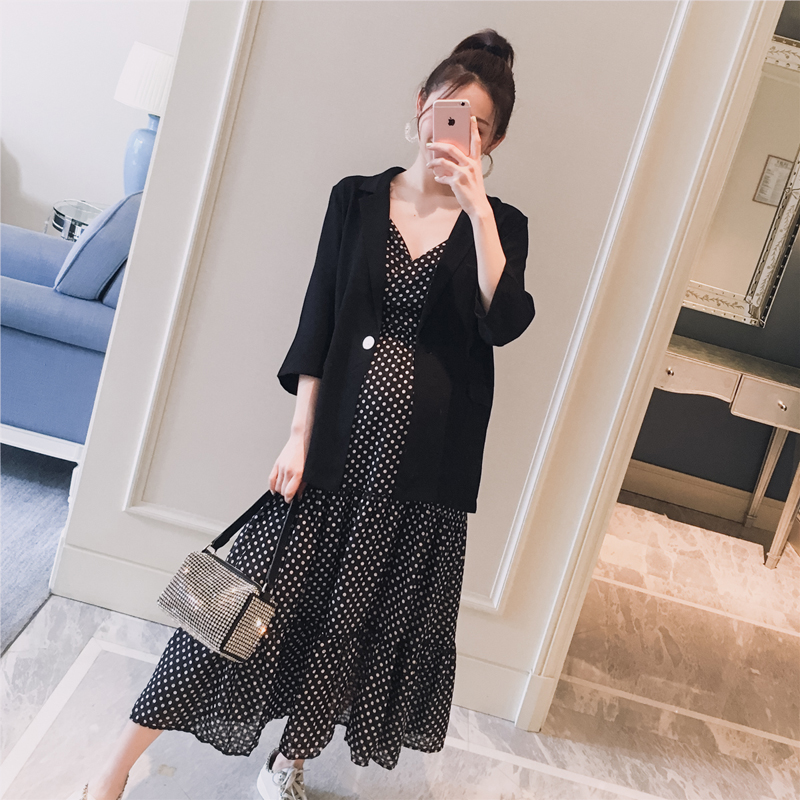maternity dress 2019 Summer wear new pattern Korean Edition Lapel Solid Thin section leisure time pregnant woman Freaky Small suit coat jacketin the Maternity/Maternal supplies/Nutrition , Maternity , Coat/Windbreaker category - from Buy2taobao.com to provide professional Taobao agent buy service