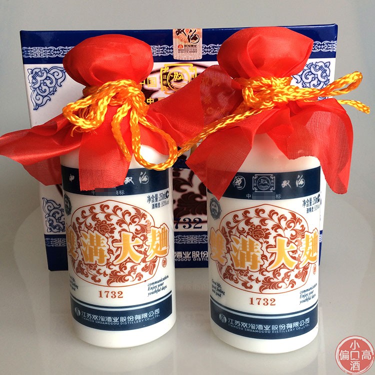 2012年53度雙溝大曲小青瓷盒裝250ml*2半斤白瓷瓶 濃香型陳年老酒在類目 酒類, 其他酒類中 - 來自Buy2taobao.com提供專業的淘寶代購服務