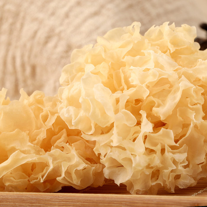 Yunnan Wild fungusin the Agri rice/Dried foods/Condiment , Dried foods/Meat Dry , Dry/Native , Tremella/Tremella category - from Buy2taobao.com to provide professional Taobao agent buy service