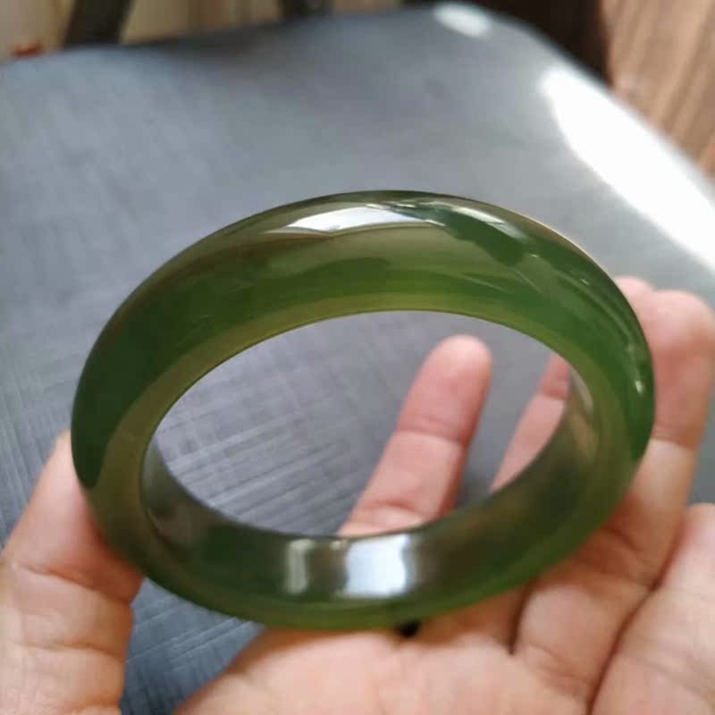 天然A貨岫玉180手镯深綠180瓶底綠岫玉手镯玉镯小號手镯57口包郵在類目 飾品/流行首飾/時尚飾品新, 手鐲中 - 來自Buy2taobao.com提供專業的淘寶代購服務