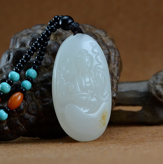 Xinjiang Hetian Seed material a buddism godness guanyin Pendant rough Jade article Kunlun Suet Guanyin pendant Good luckin the Jewelry/Diamond/Jade/Gold , And nephrite , Choker category - from Buy2taobao.com to provide professional Taobao agent buy service