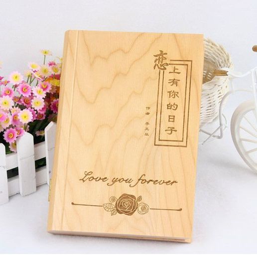 个性定制刻字枫木创意生日情人节结婚求婚礼物送男友女友木刻画在类目 节庆用品/礼品, 其它节庆用品中 - 来自Buy2taobao.com提供专业的淘宝代购服务