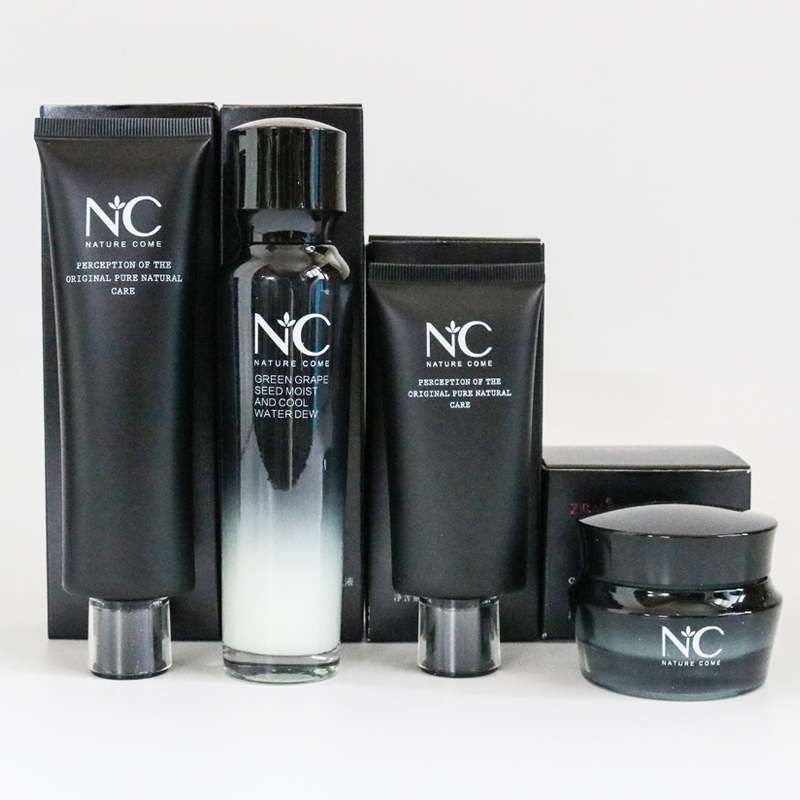 Natural Kou Replenish water Four piece suit Replenish water Moisture Shrink pore Essence Skin care products suit quality goodsin the Skin Care/Body/Essential oils , Facial Care Set category - from Buy2taobao.com to provide professional Taobao agent buy service